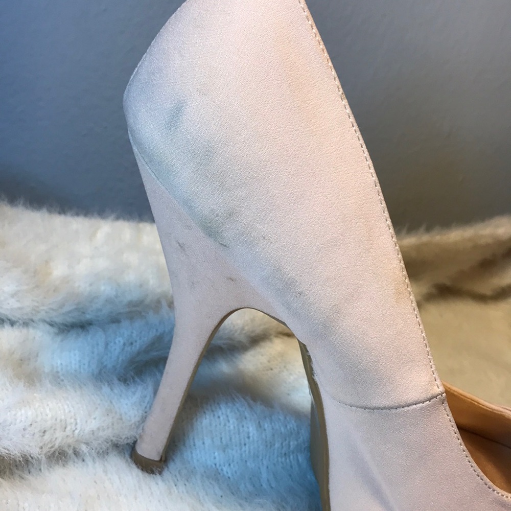 Size 9 stilettos blush colored - Picture 5 of 5